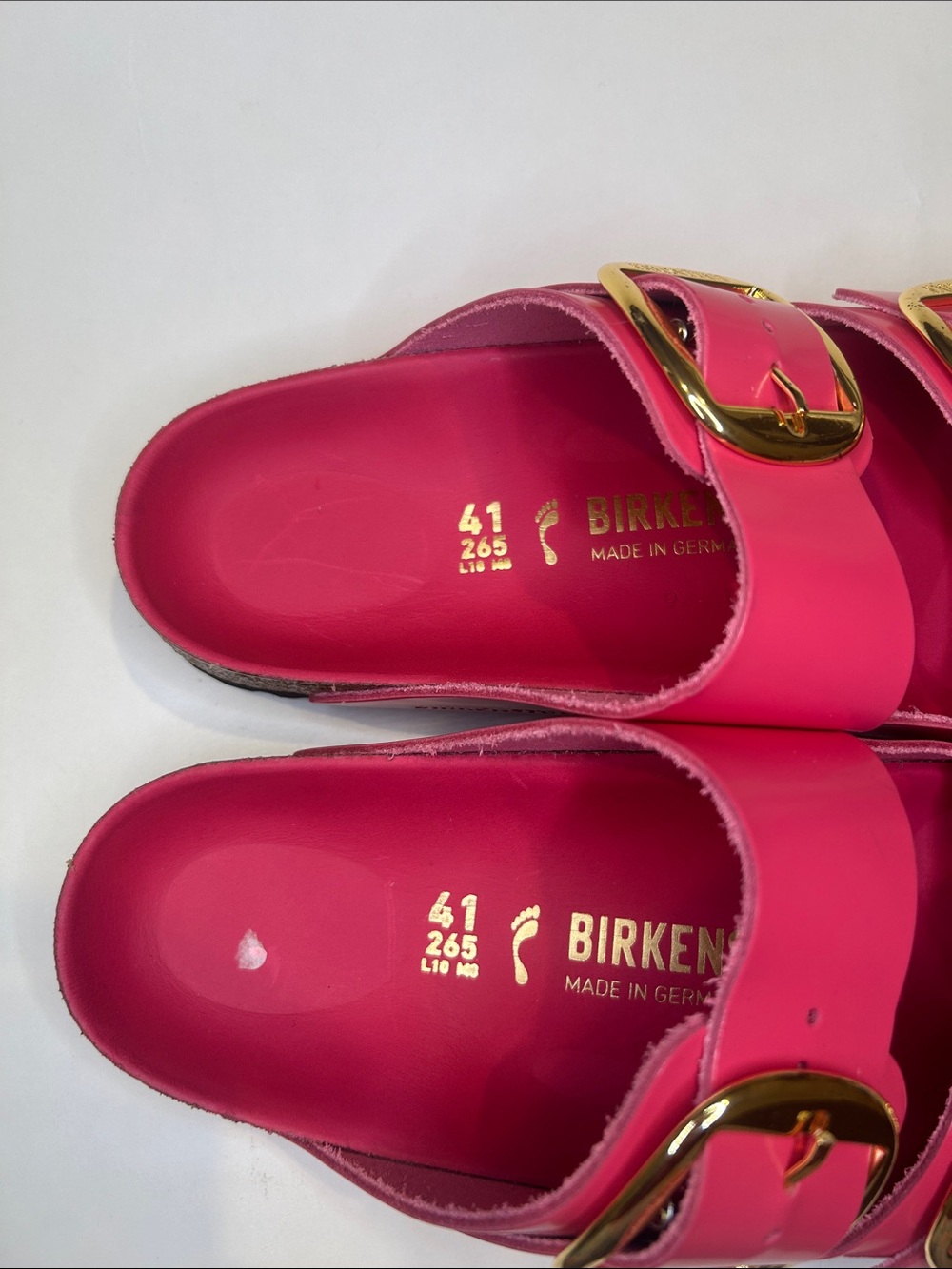 Birkenstock Arizona Big Buckle High-Shine Fuchsia Tulip Size 10 NWOT - Picture 3 of 7